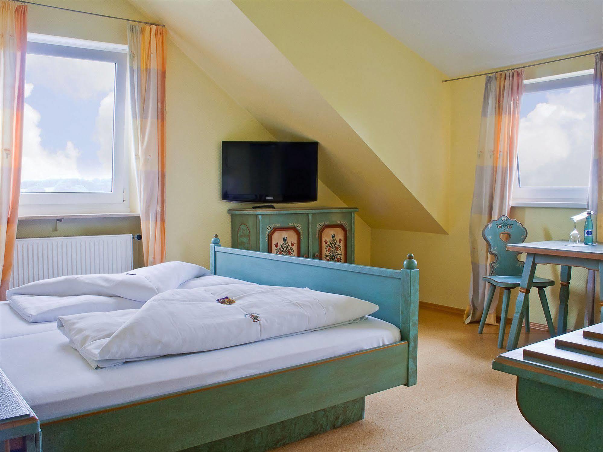Berggasthof Hotel Igelwirt Schnaittach Eksteriør billede